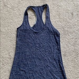 Lululemon tank top size 4